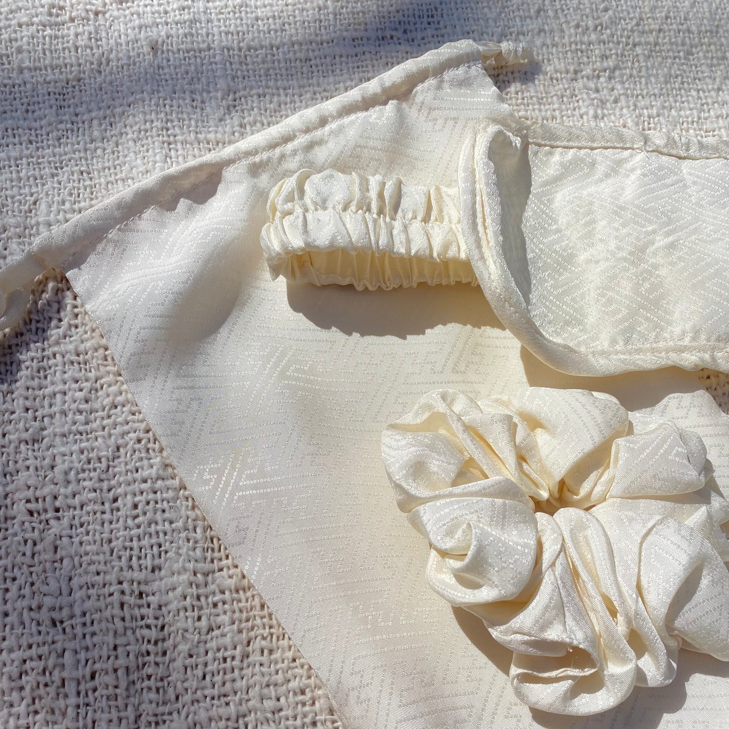 Silk Sleep Mask Set in Cream